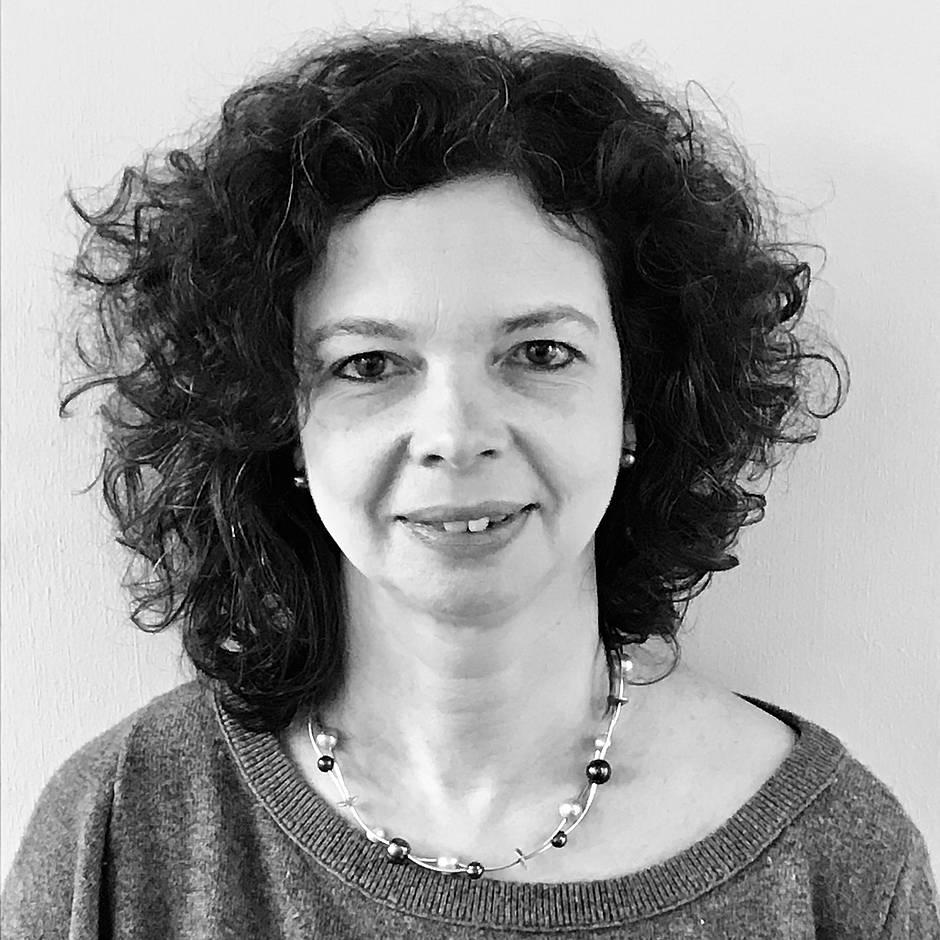 Man sieht die Lehrerin Kerstin Peters.